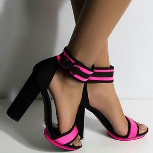 Valentine’s Day Size 7 black and pink Akira heels with buckle detail